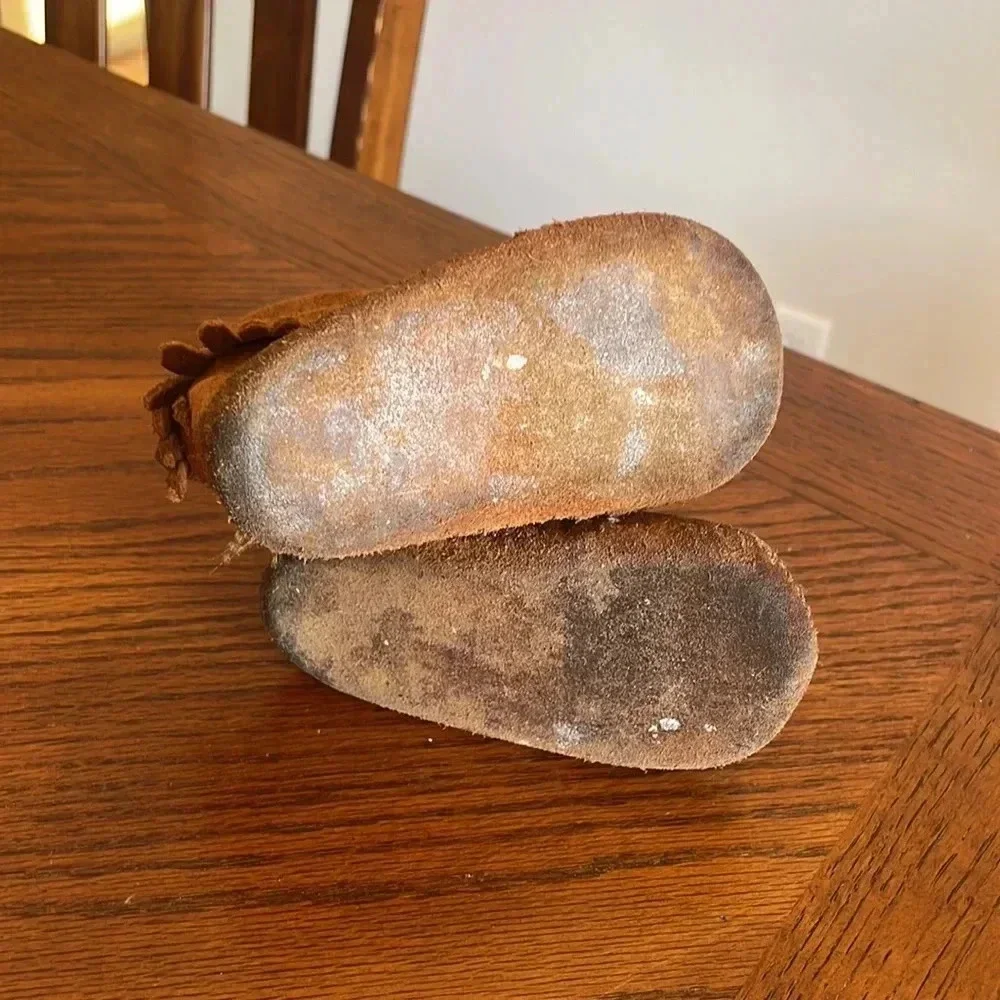 Minnetonka‎ moccasins 2